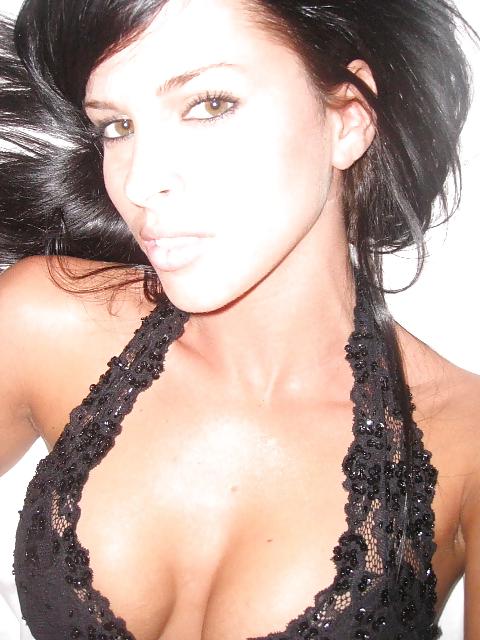 25P Hot chicks from the internet 