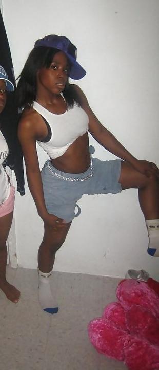 25P Pics of me, trackgirl