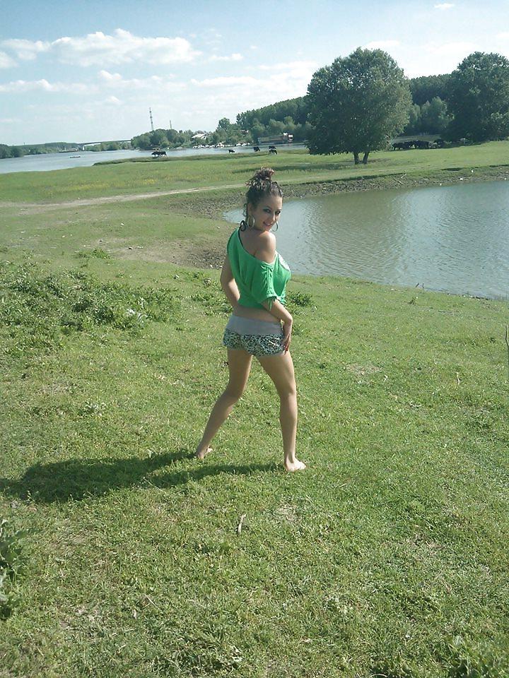 15P Romanian girl: Amel part 2