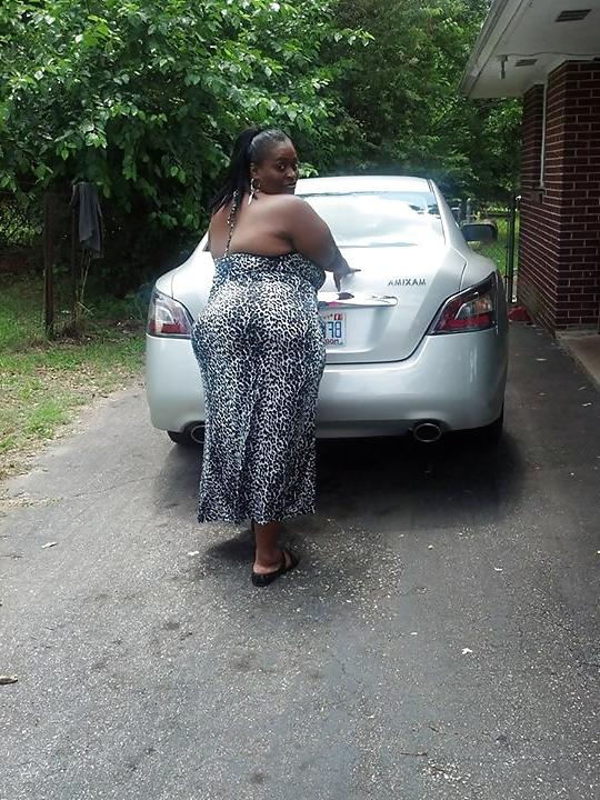 4P Ebony MILF