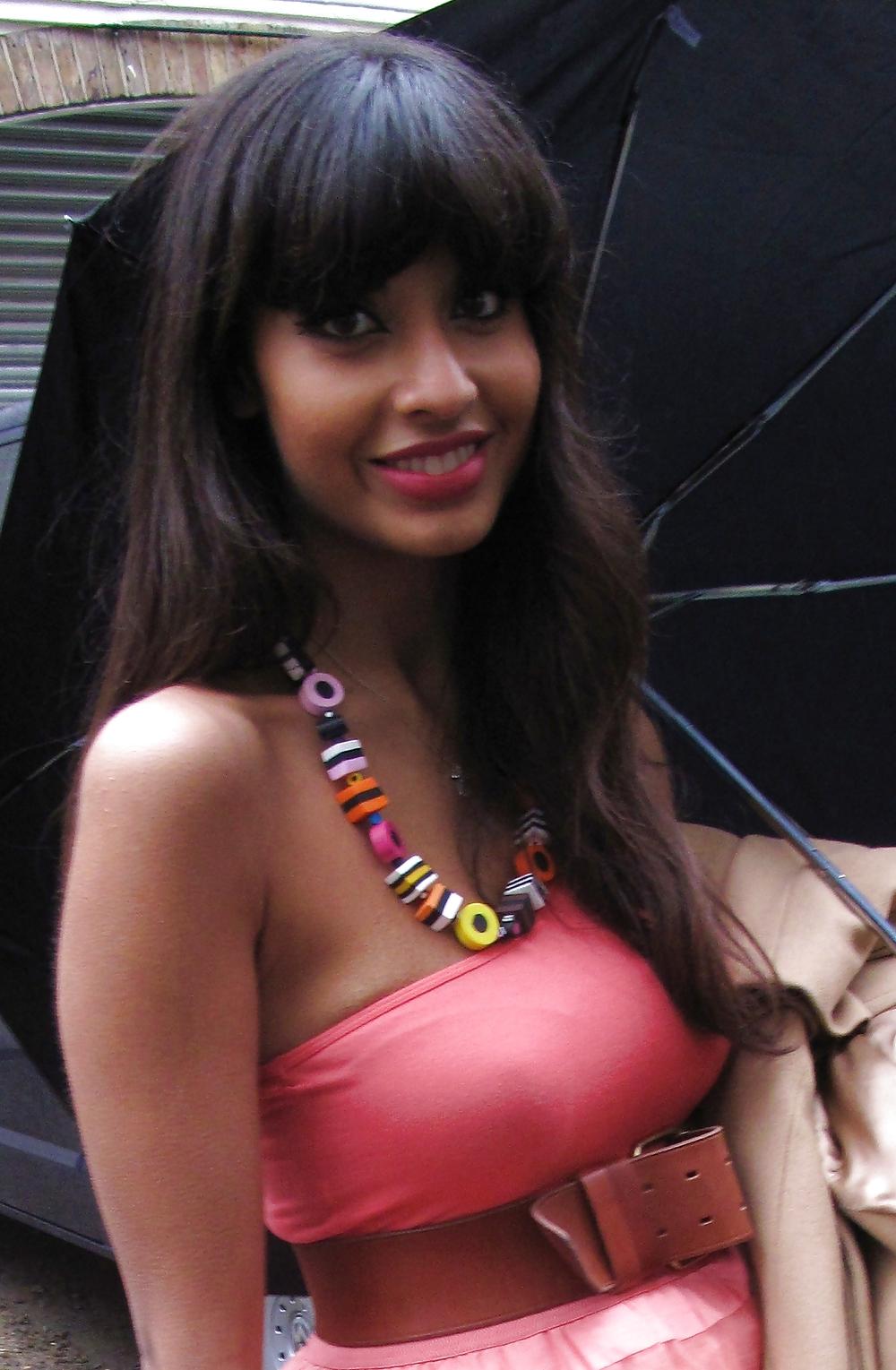 10P Jameela Jamil British Paki Celeb Slut Asian