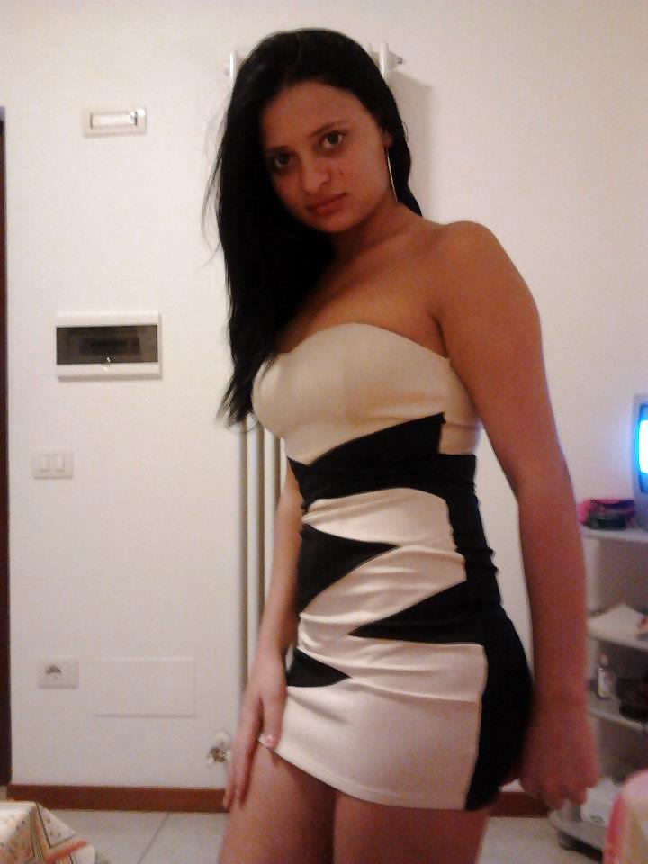 16P Romanian girl: mariana