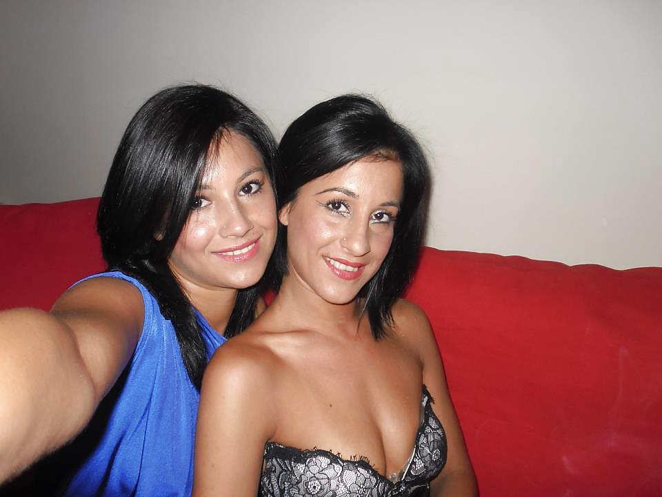 25P Romanian girl: nicole