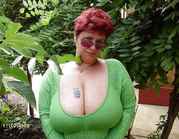 20P Women clothed 1 (Mature special)