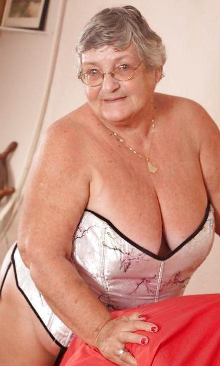 20P Women clothed 1 (Mature special)