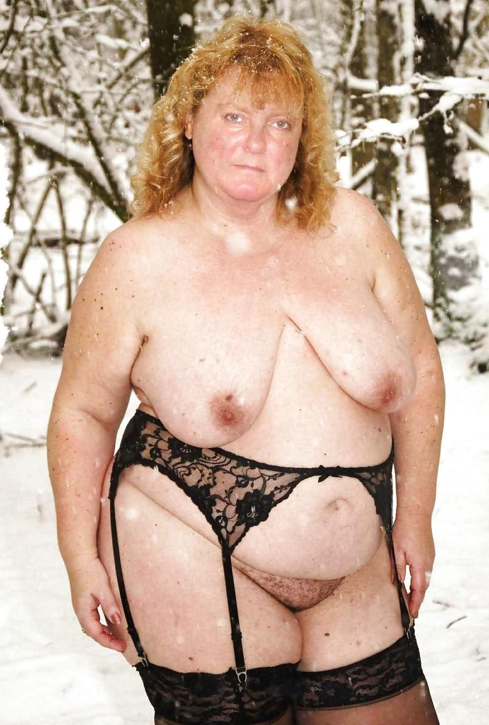 20P Granny her saggy tits 1.