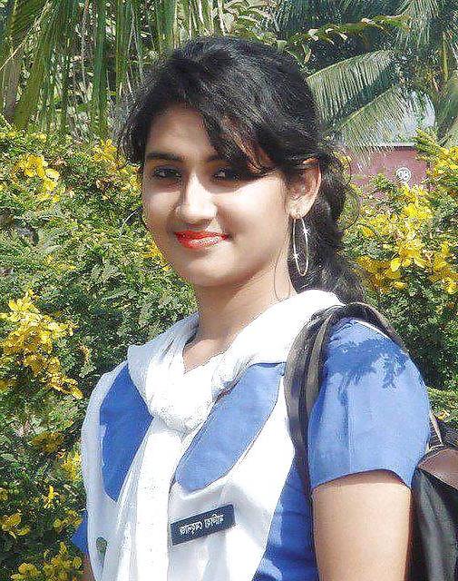 17P Beautiful Indian Girls 80 (Non Porn)-- By Sanjh 