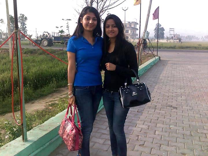 17P Beautiful Indian Girls 80 (Non Porn)-- By Sanjh 