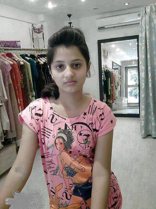 17P Beautiful Indian Girls 80 (Non Porn)-- By Sanjh 