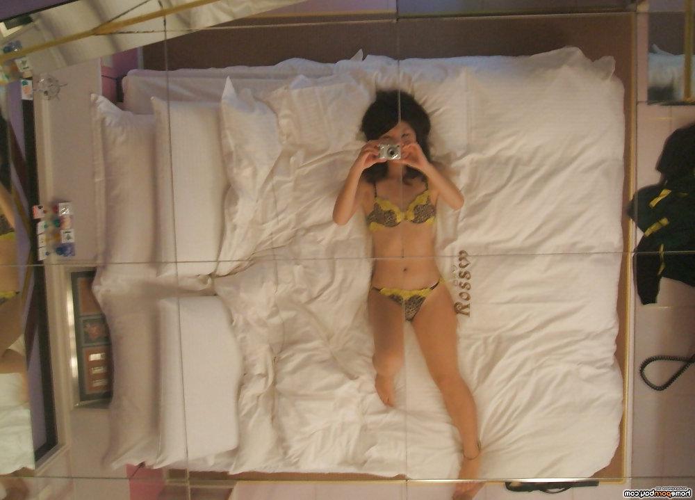 11P Teenage asian girl nude shots