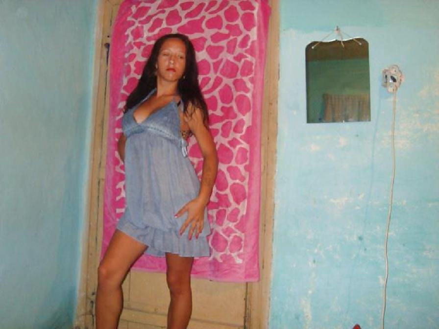 24P Romanian girl: violeta