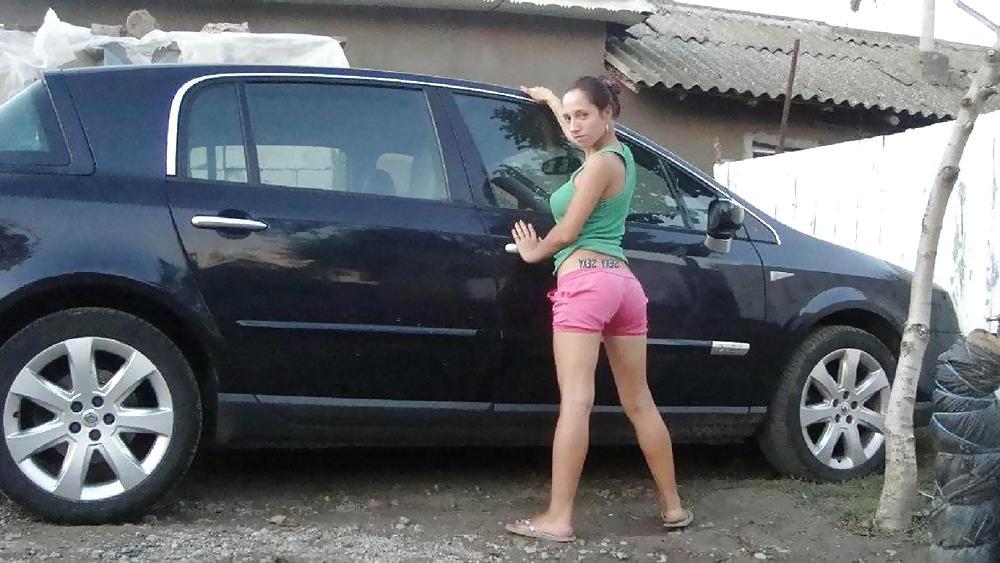 24P Romanian girl: violeta