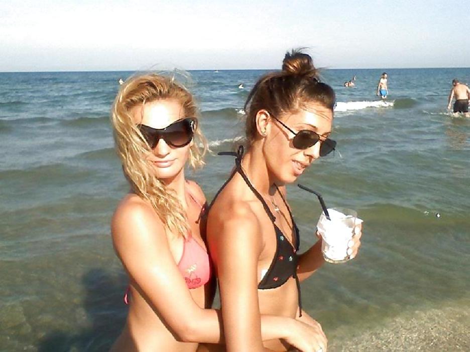 21P Romanian girl: Maria