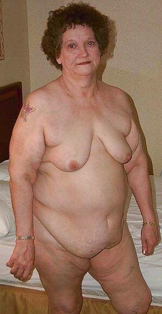 25P Grannies BBW Matures #32
