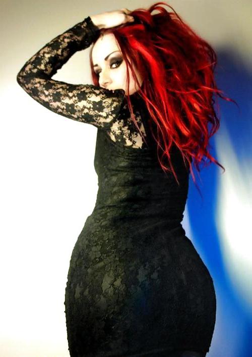 25P Goth or not, she's hot.