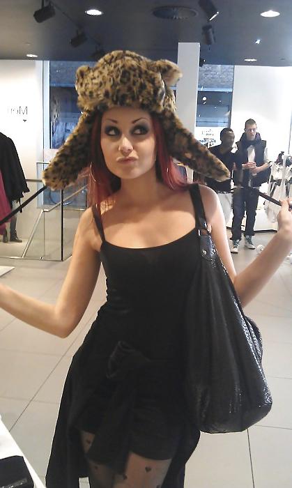 25P Goth or not, she's hot.