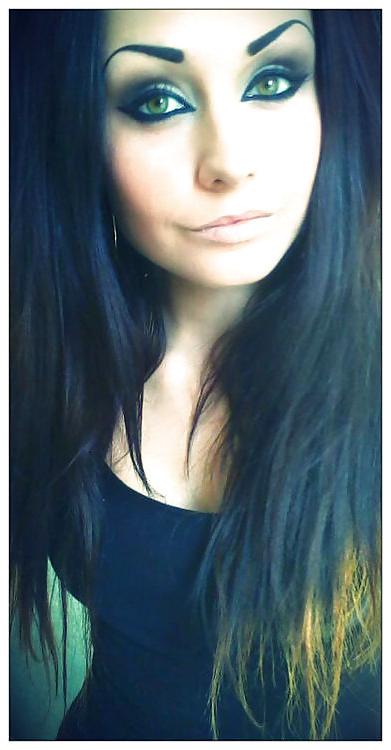 25P Goth or not, she's hot.