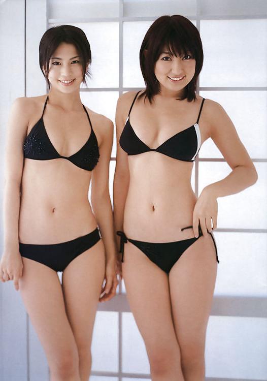 14P Yoko Kumada & Misako Yasuda (non-nude)