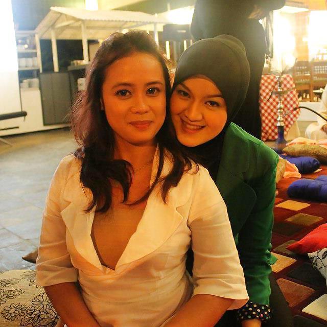 7P Horny asian tudung girls