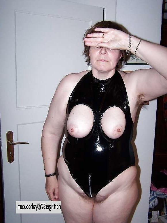 20P Mature-BBW-Ladies 386