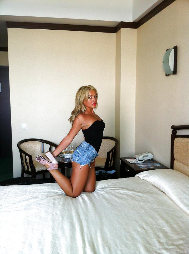 10P Romanian Teen Slut Corina 3