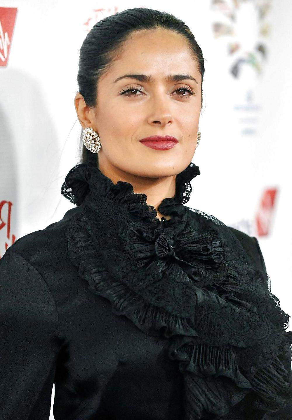 25P A Few From Salma Hayek----non nude