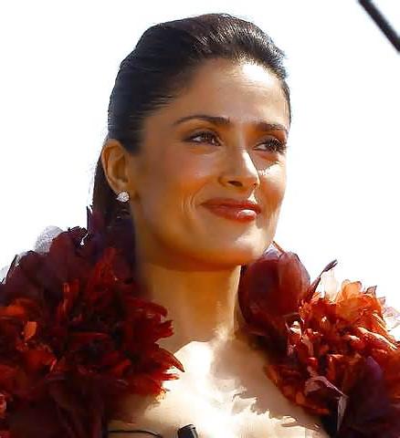 25P A Few From Salma Hayek----non nude