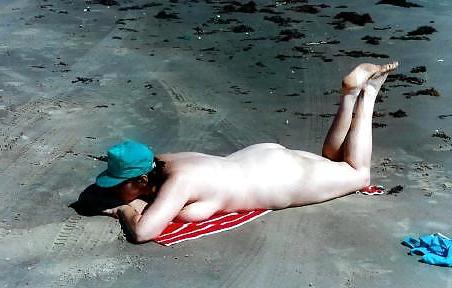 12P My bbw at the beach
