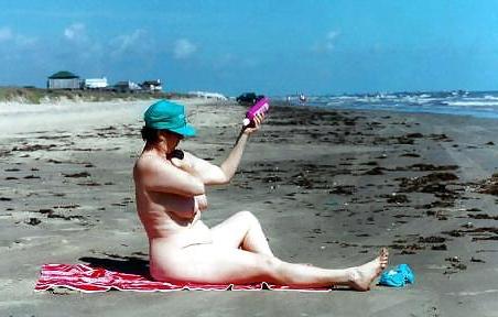 12P My bbw at the beach