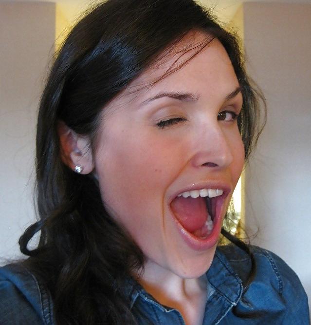 25P Open mouth