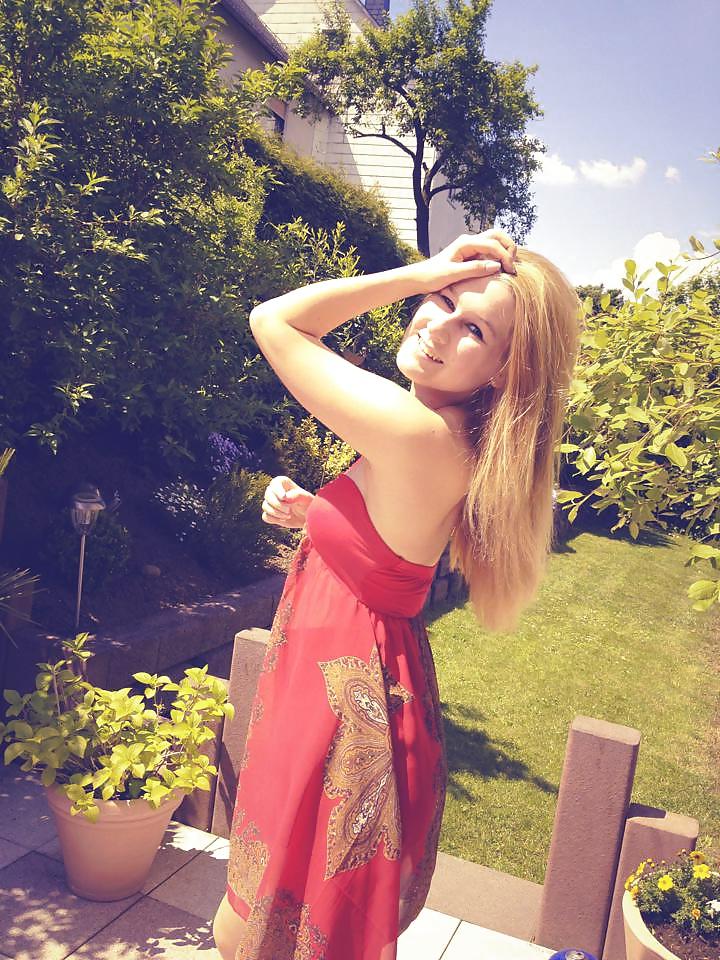 15P Nice (non nude) girls 119