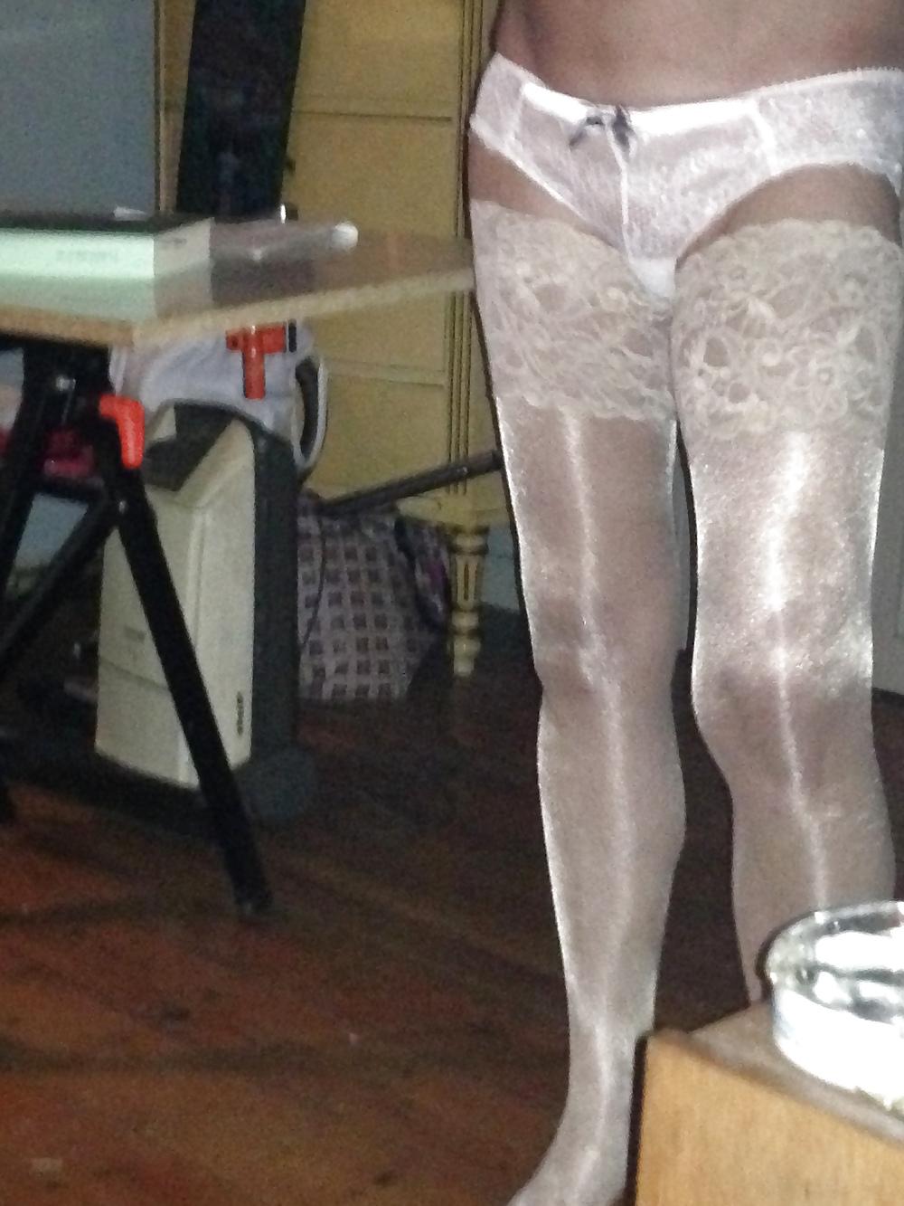 14P Lady N - NON-porn.