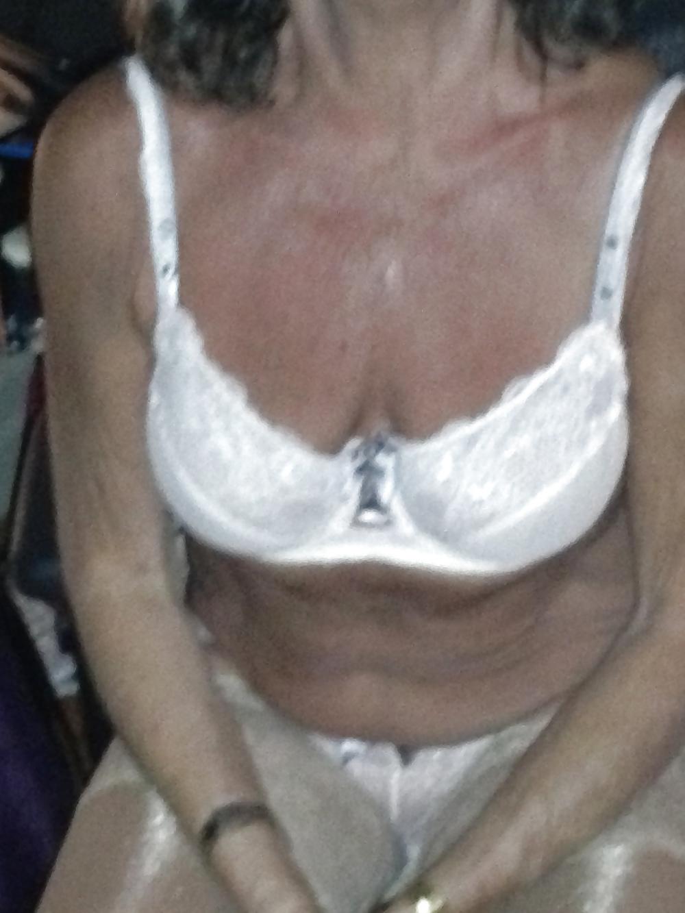14P Lady N - NON-porn.