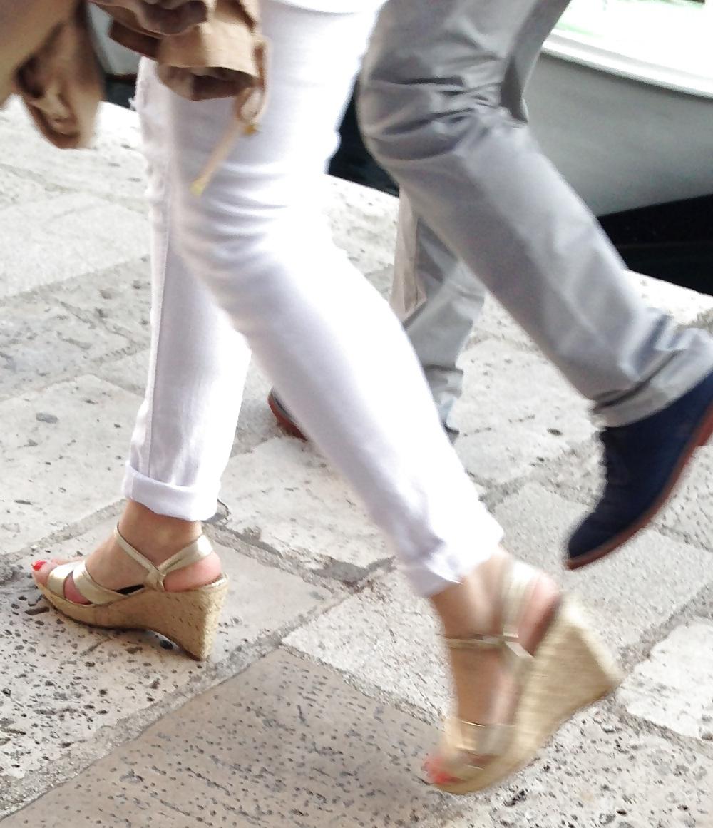 9P Voyeur feets 13