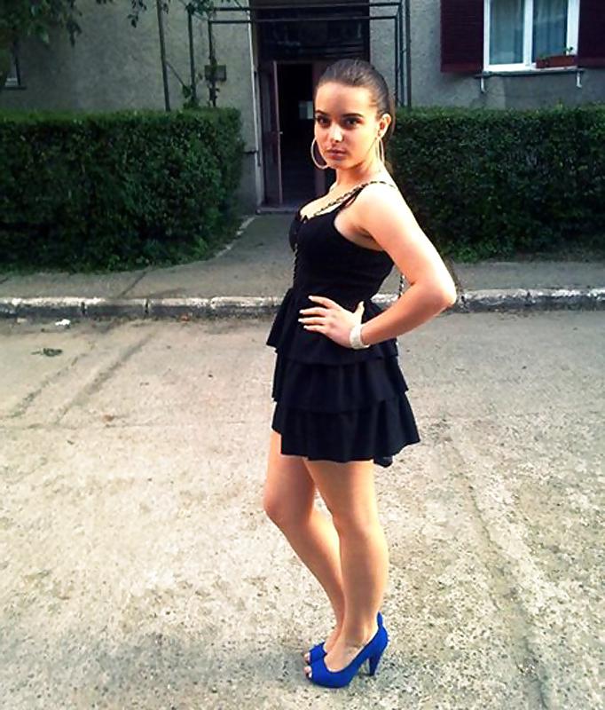 20P Romanian Teen Slut Bianca