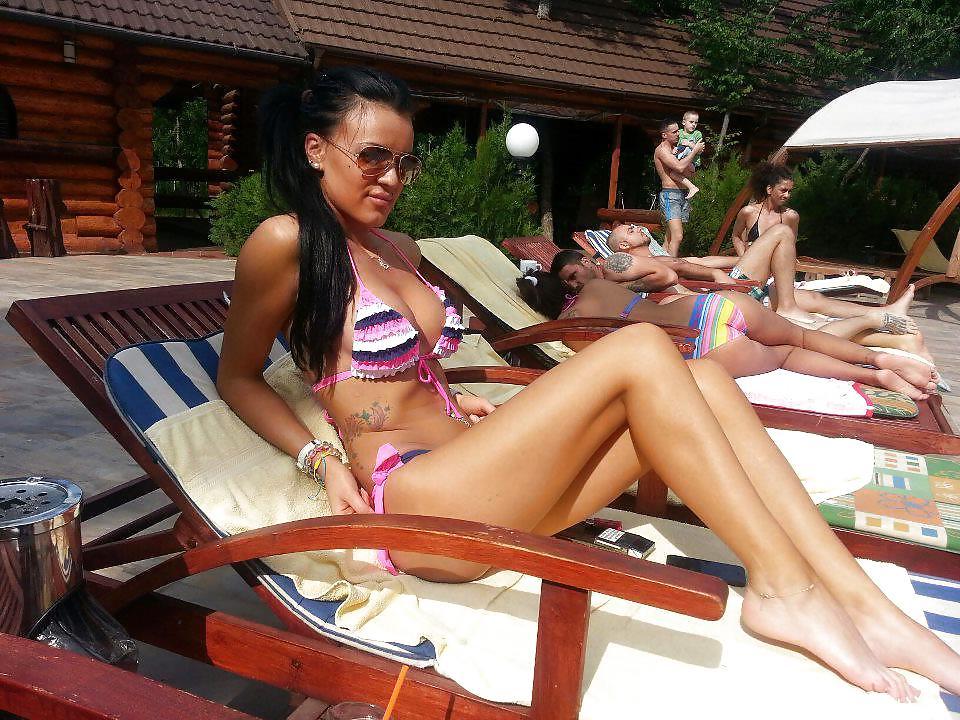 7P Romanian girl: adelina