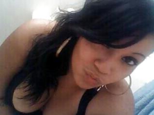 25P Naughty non nude teens