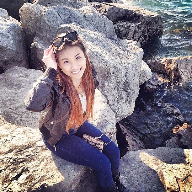 25P Fuckable asian youtuber (thatlinguistics)