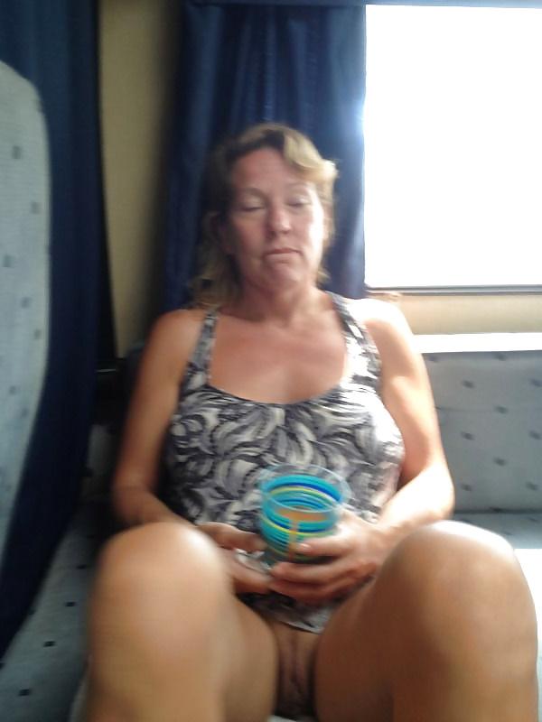25P Upskirt sluts 14