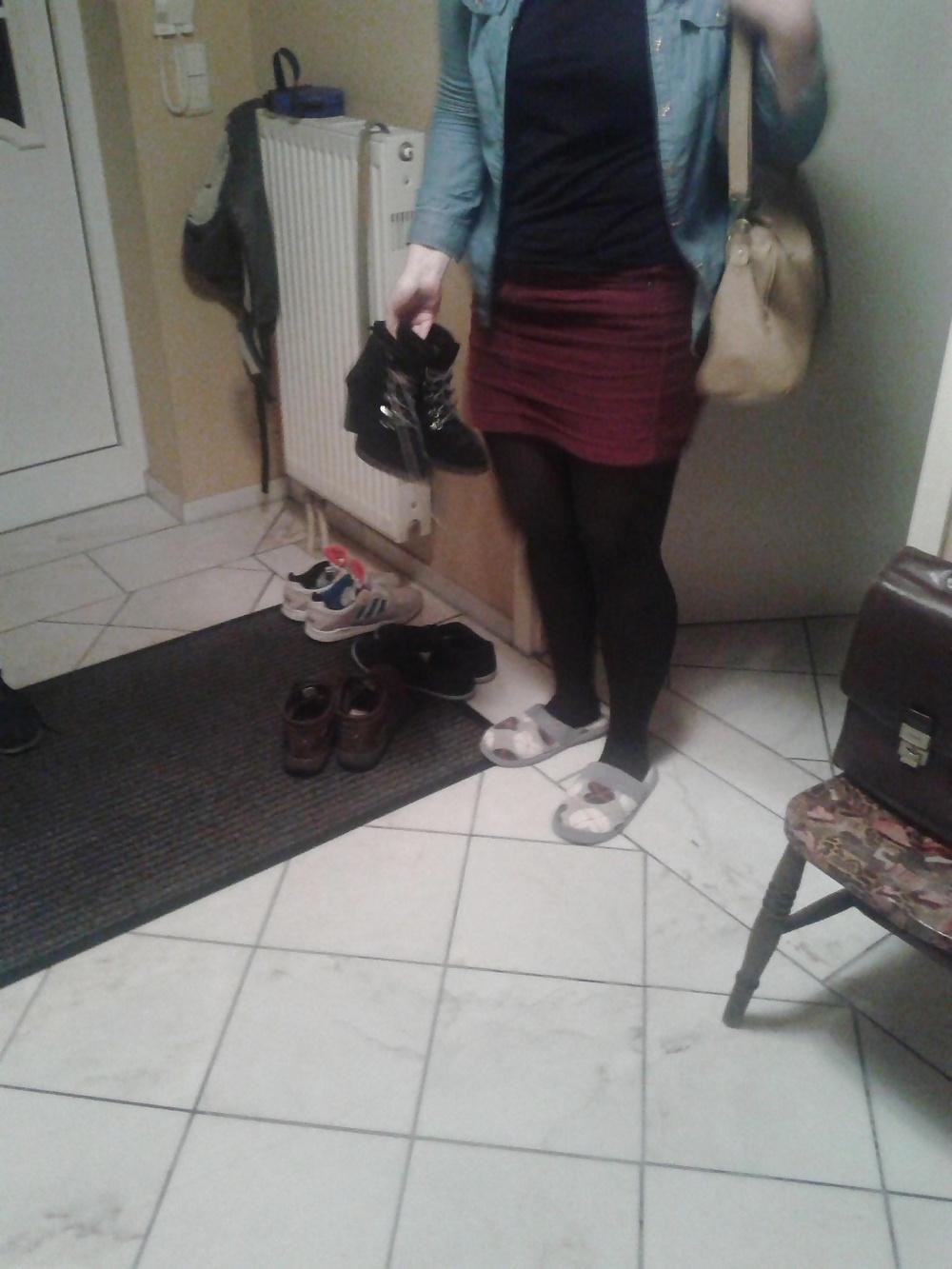 25P Beauties in slippers