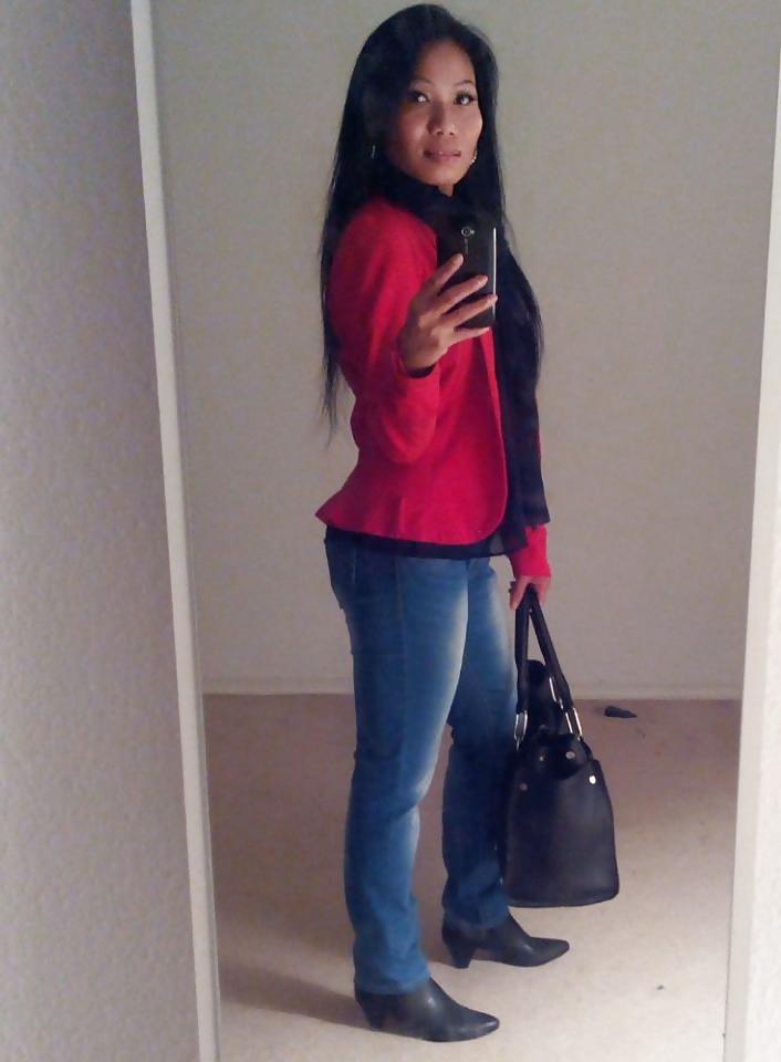 18P Sexy Asian Lee ,36 Years old Friend of me 