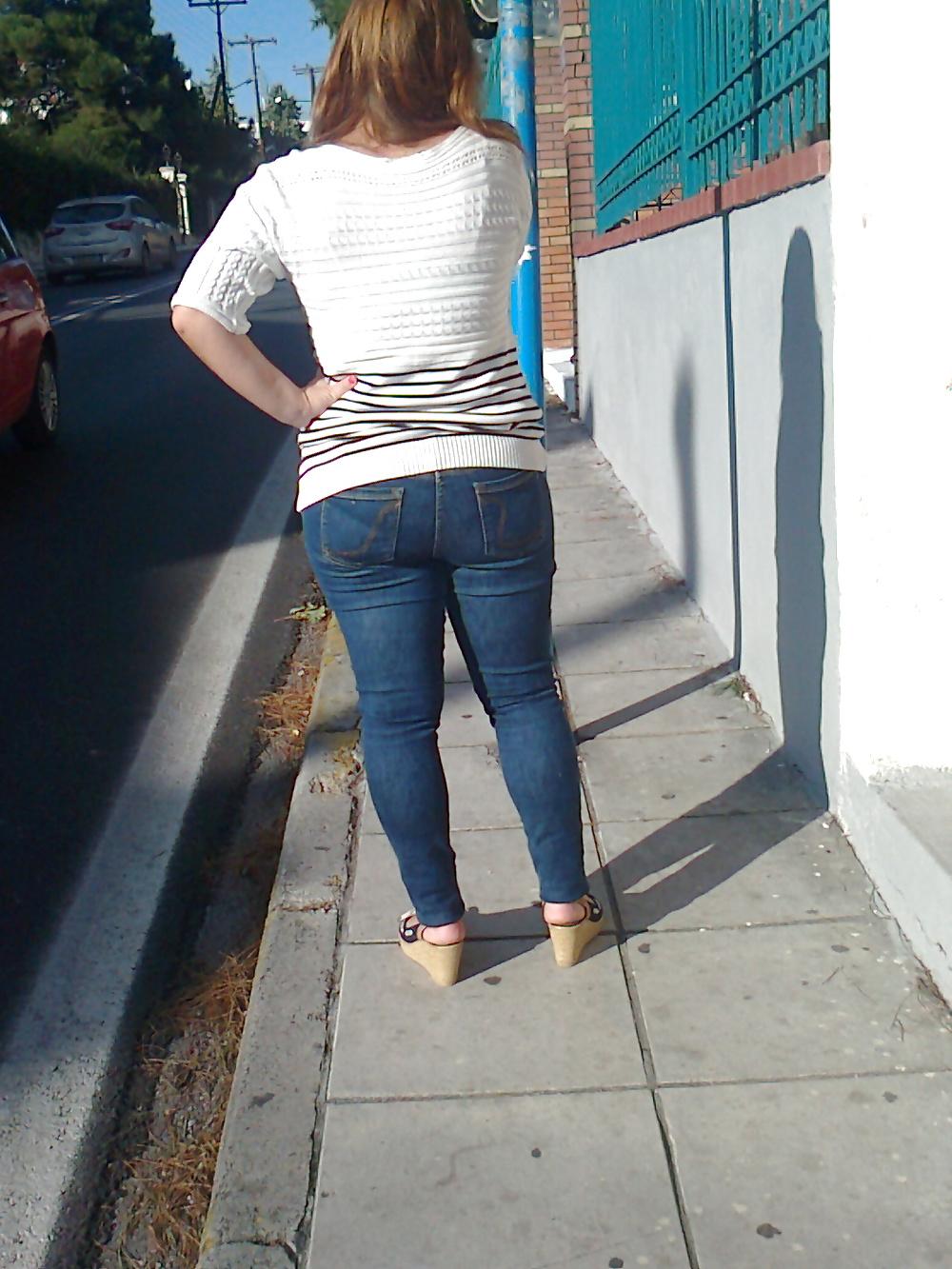 25P Greece voyeur