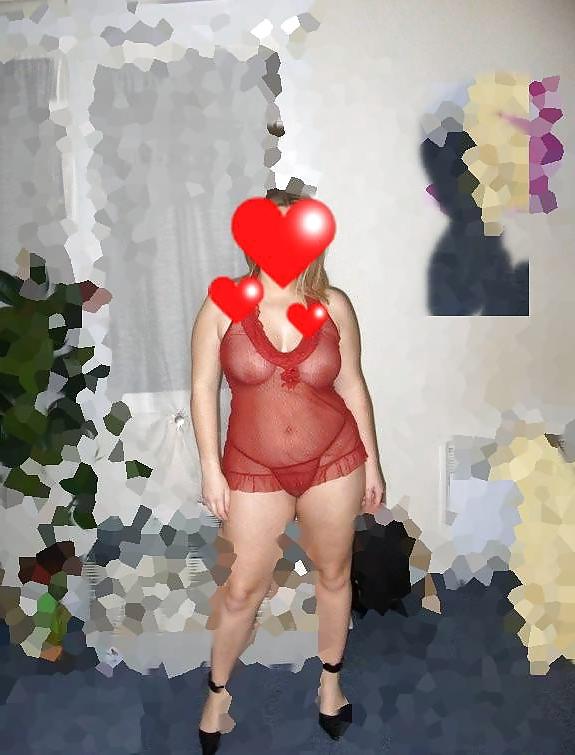 11P Greek mom