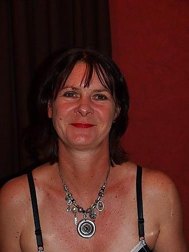23P Corinne lossant (Sophie 63) Salope certifiee (web)