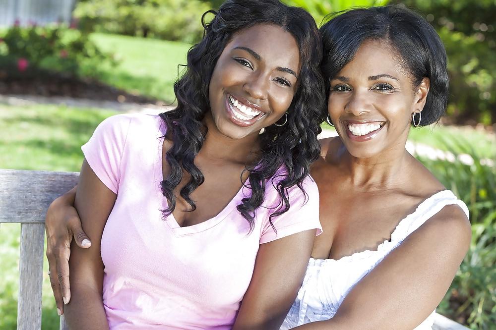 12P Ebony Women Are Made For White Cocks