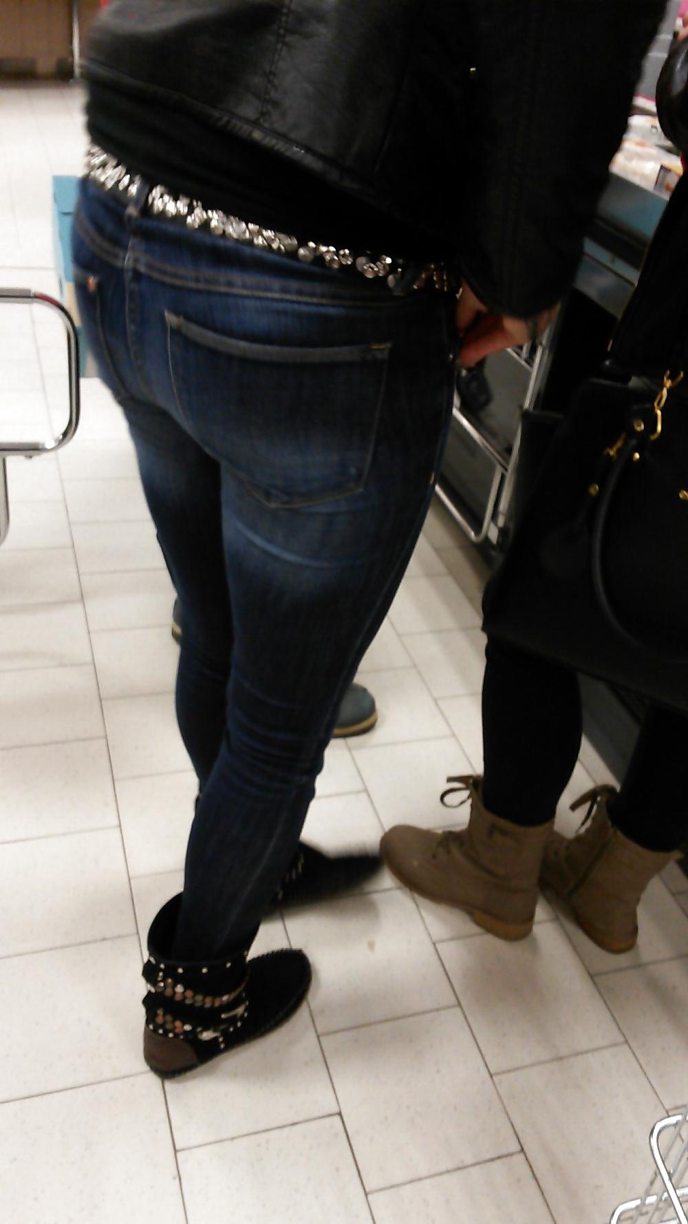14P Jeans Ass Voyeur 35 Voyeur