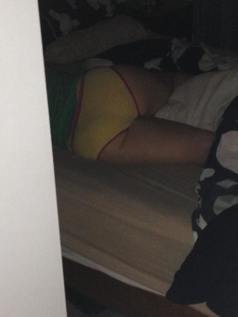 21P Voyeured Wife