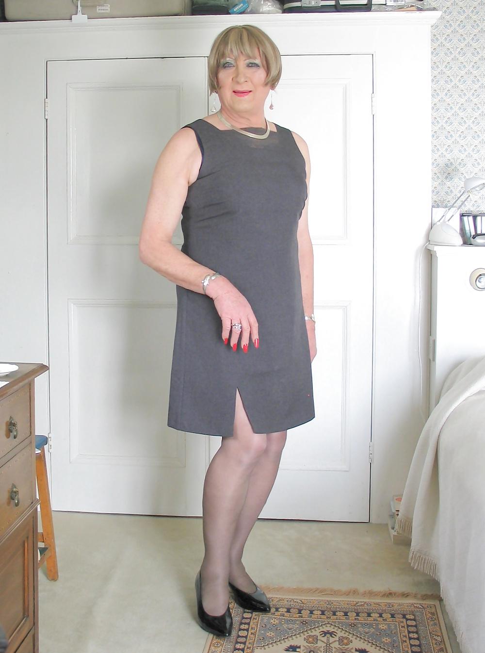 25P Sexy older crossdressers