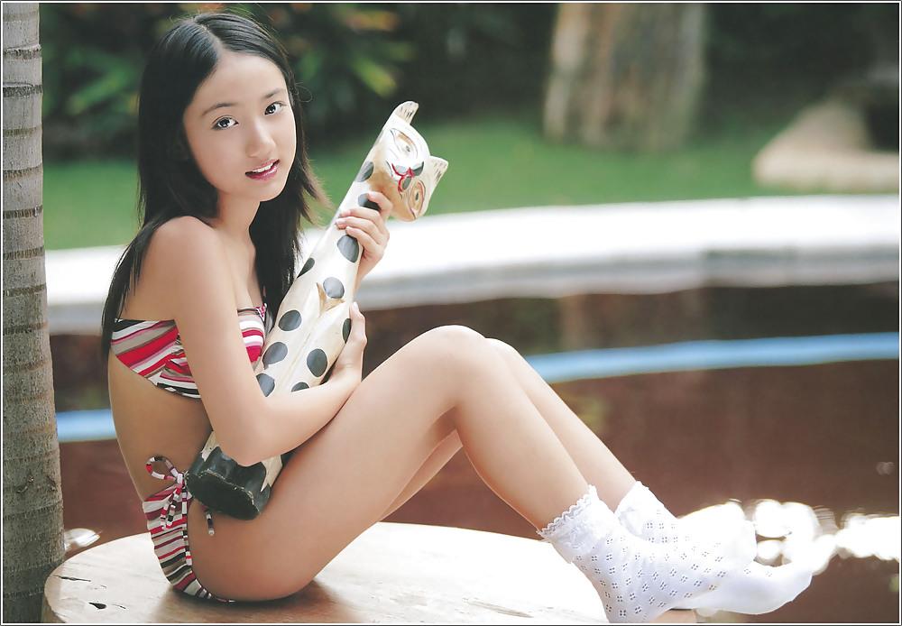 18P Random asian girls