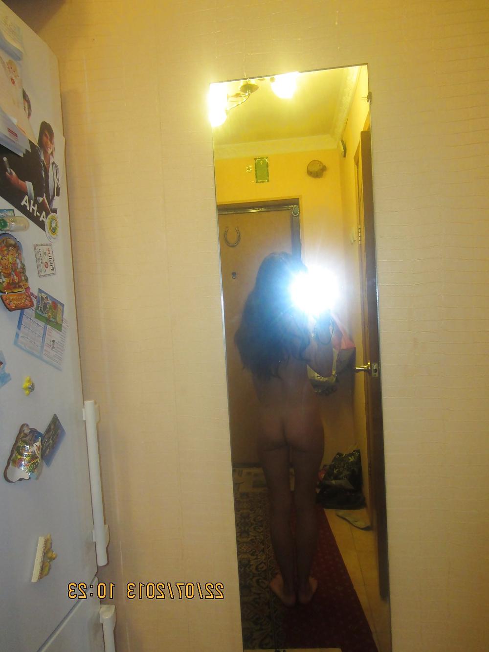 10P Elena - Young School Russian Girl Making Naked Selfie (18+)